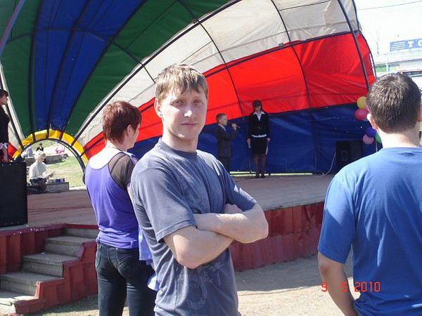 Виктор Антипов