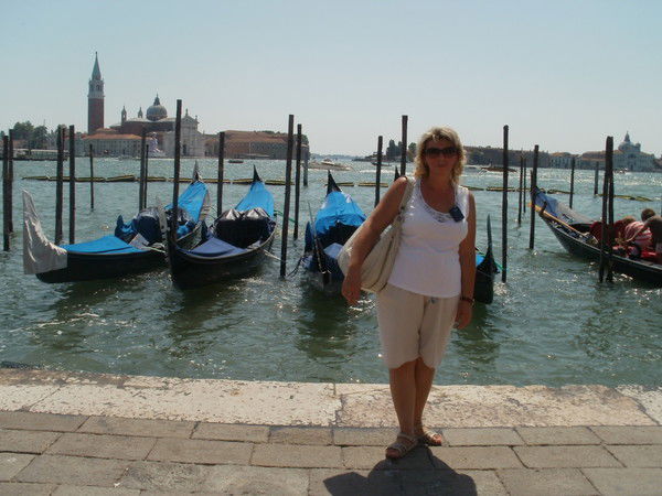 Елена Оганова