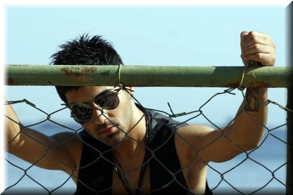 Неизвестно Олигарх