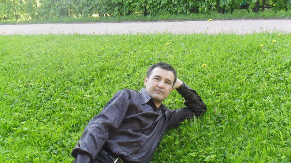 Олим Мурадов