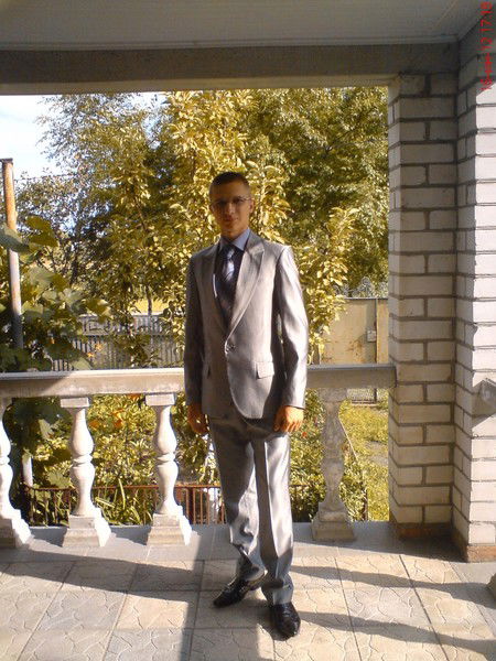 Неизвестно Неизвестно