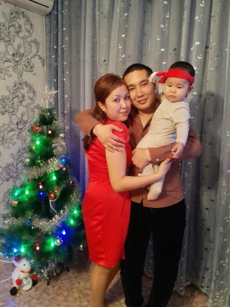 Асет Султанов