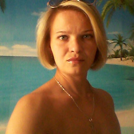 Олеся Попова