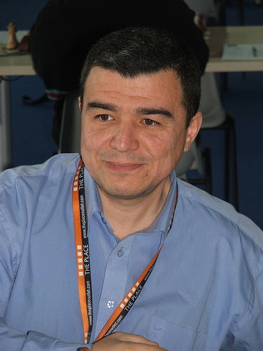 Илхом Юнусов