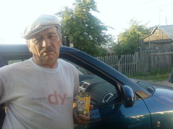 Александр Коваленко