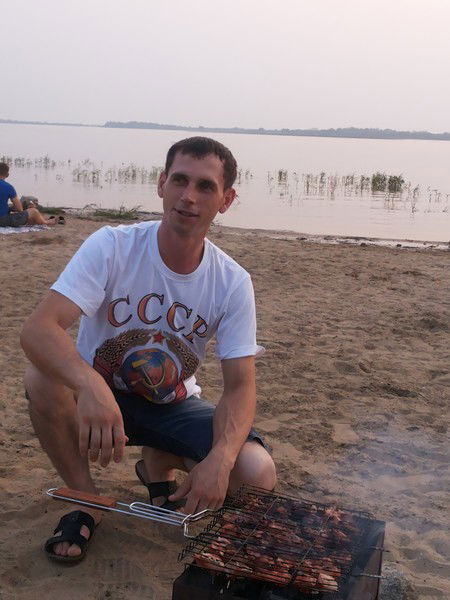 (((: Александр Елисеев:)))