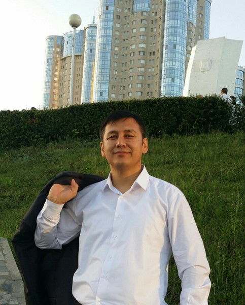 Мамытбек Момунов