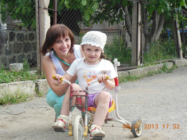 Елена Маргарян