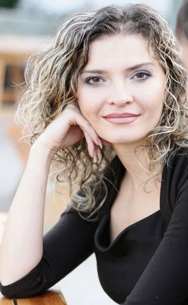 Екатерина Лысакова