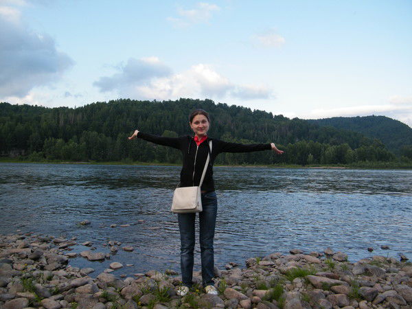 Настя Близнецова