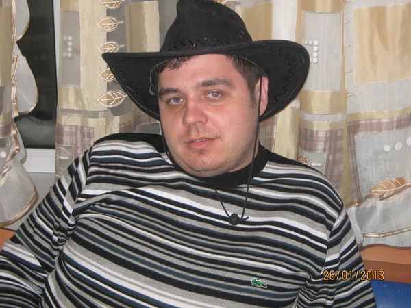 Андрей Любимов