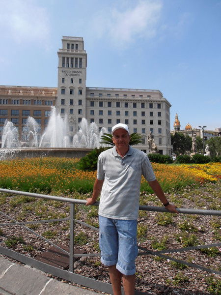 Александр Устюжанинов