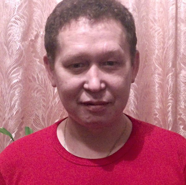 Олег Михайлов