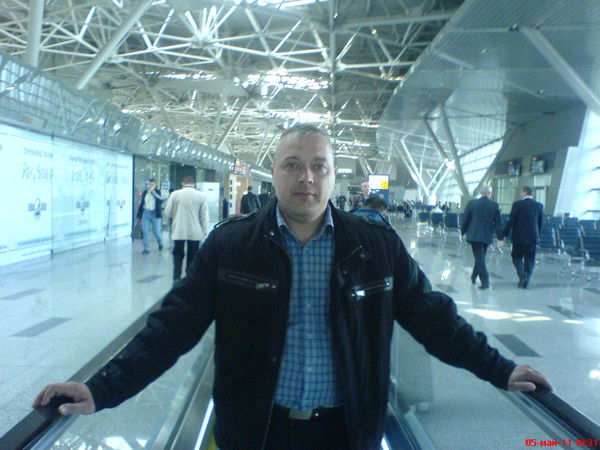 Геннадий Петров