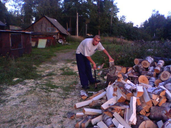 Евгений Караулов