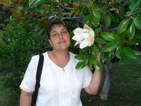 Елена Напреева