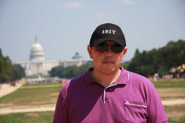 Азат Есмагамбетов