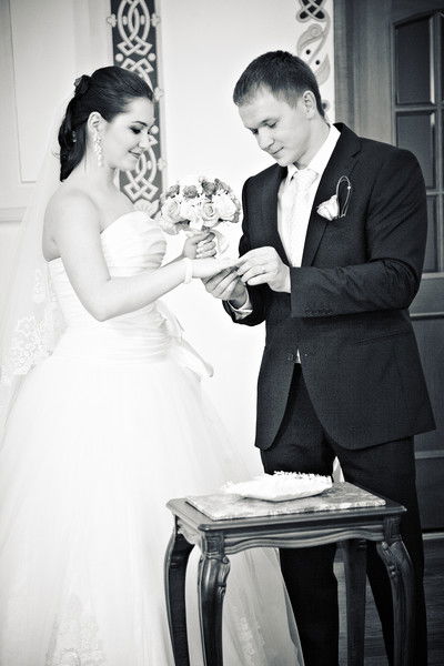 Алёна Попова