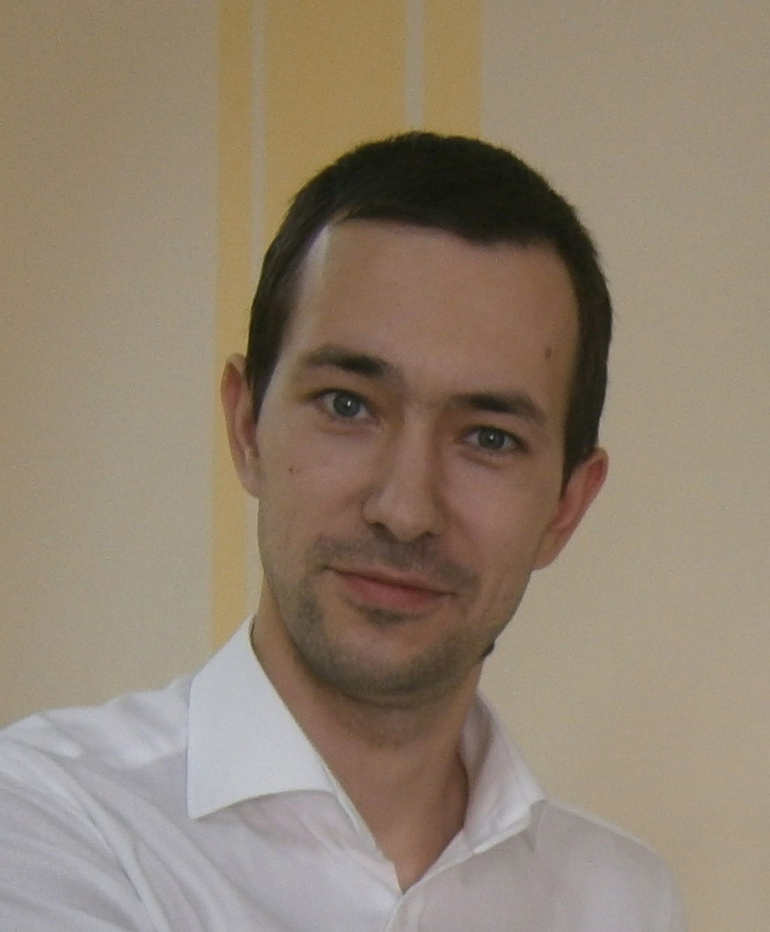 Артур Лозовский