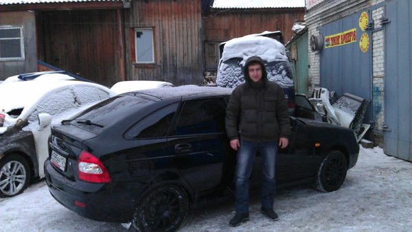 Саша Фролов