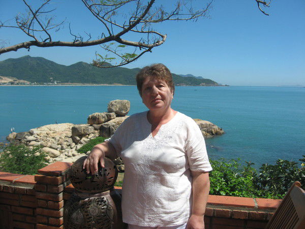 Людмила Макарова