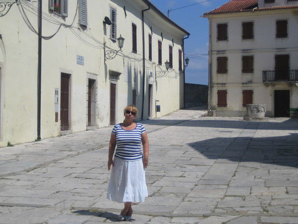 Елена Иванова