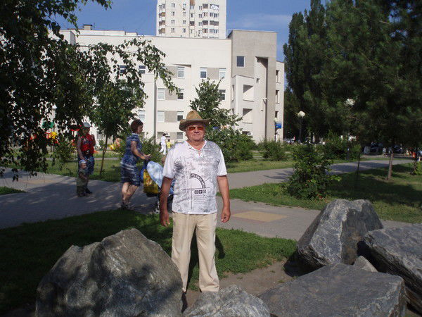 Дмитрий Молчанов