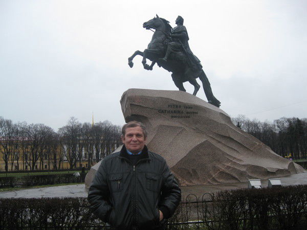 Анатолий Орлов