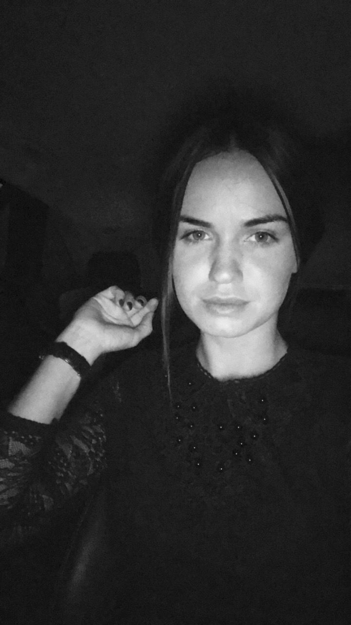 Алёнка Теснотова