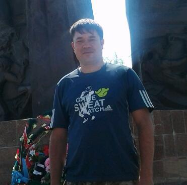 Борис Алматов