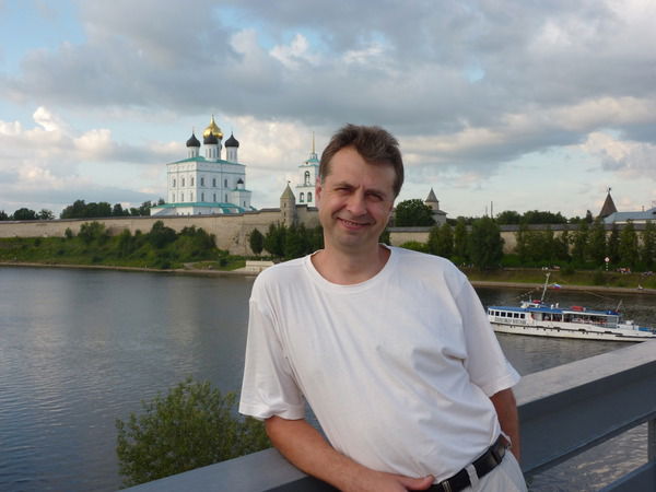 Андрей Петров