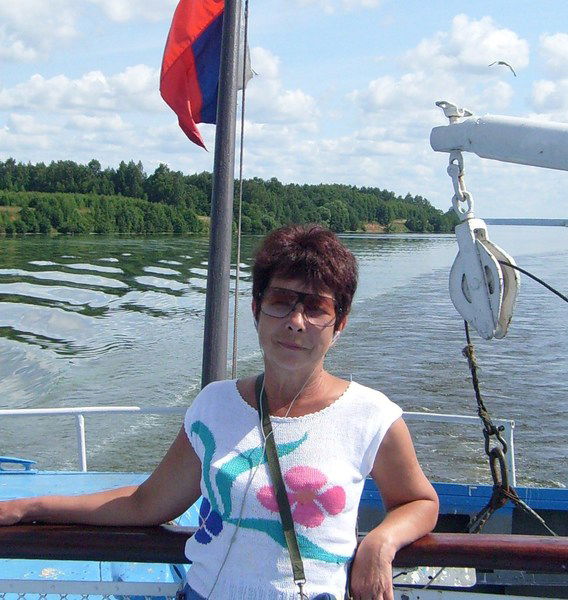 Елена Родионова