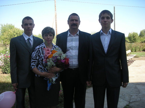 Константин Исайчев