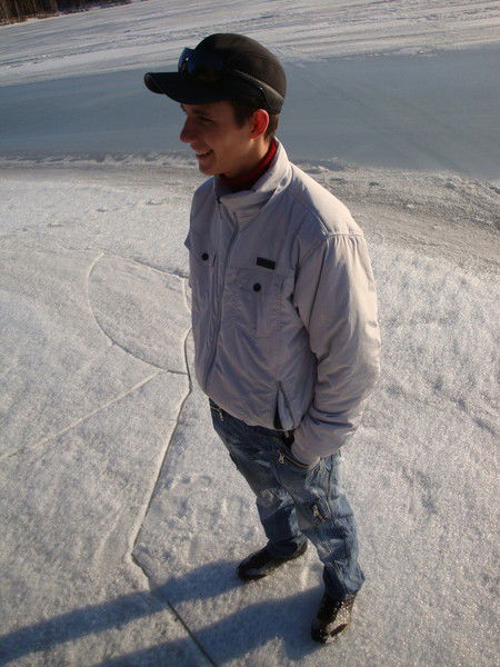 Данил Большаков