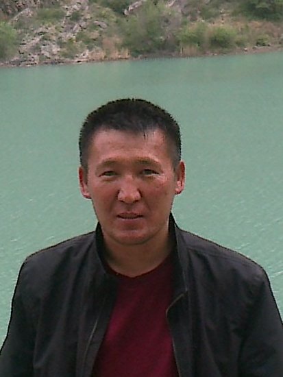 Урматбек Чомоев