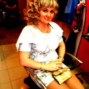 Марина Попова