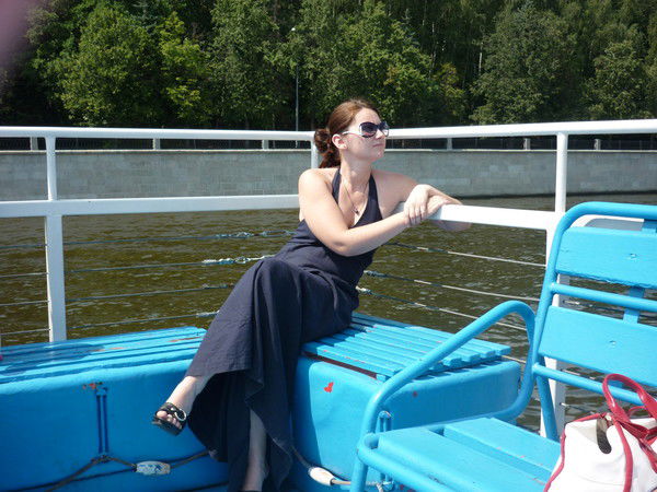 Неизвестно Неизвестно