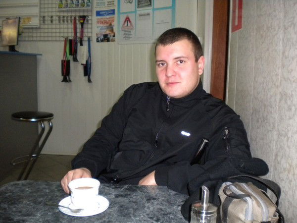 Евгений Шмелев