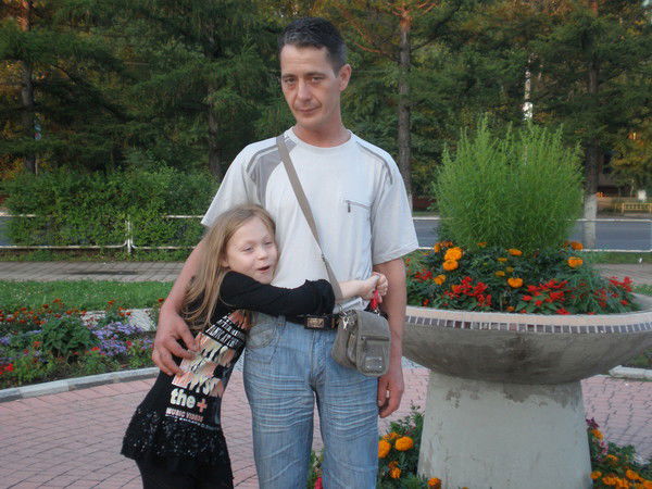 Паша Адолин