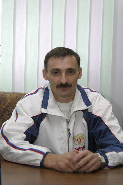 Александр Фролов