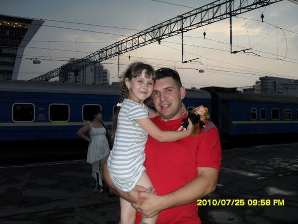 Евгений Хомутов