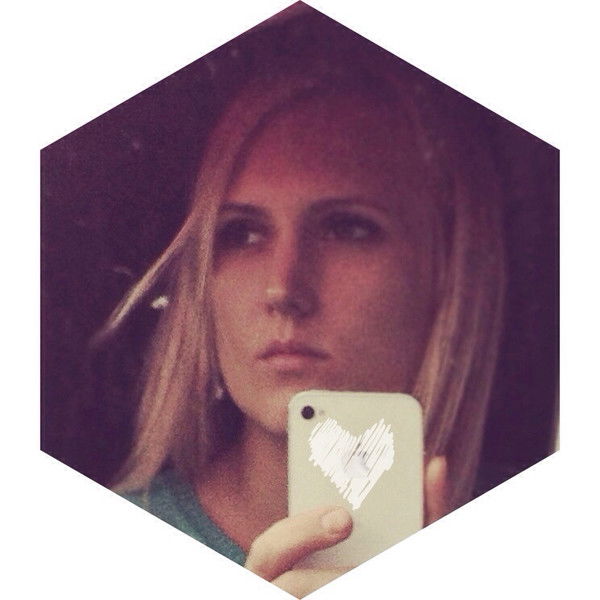 Наташа Ягодяк