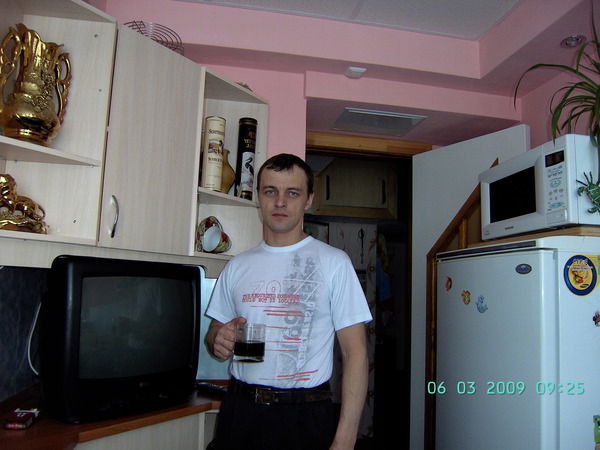 Александр Артемьев