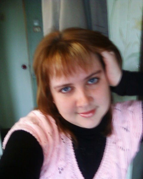 Лена Смелова