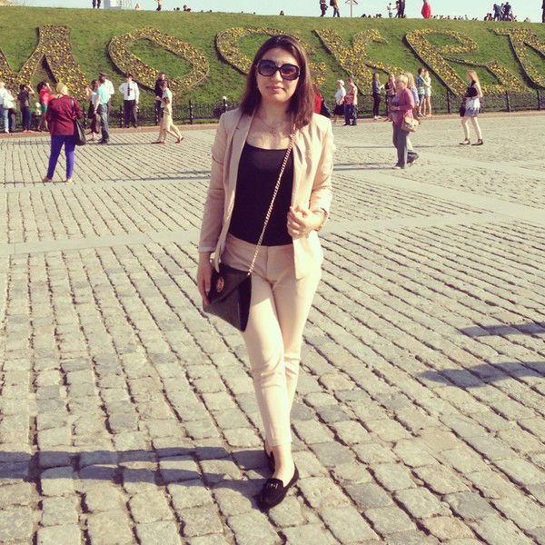 Наринэ Петросян:))))