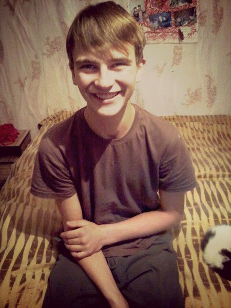 ^^саша^^ Николаенко))