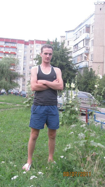 Антон Ляшков