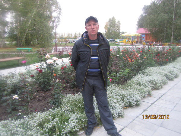 Александр Столяров