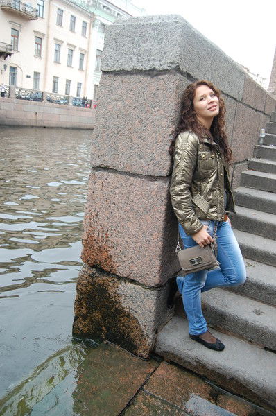 Елена Карплюк