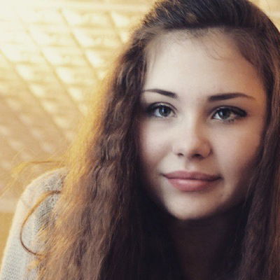 Алина Деревянко